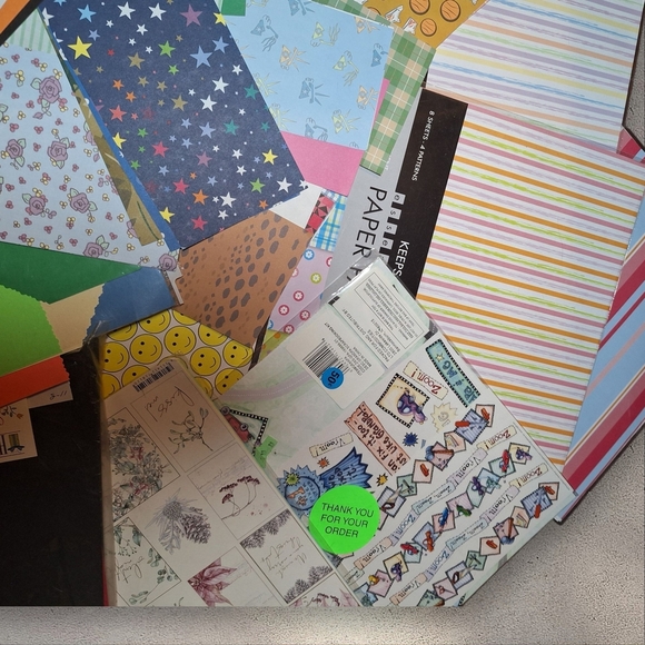 Scrapbook Colorful Paper Set - Picture 4 of 6